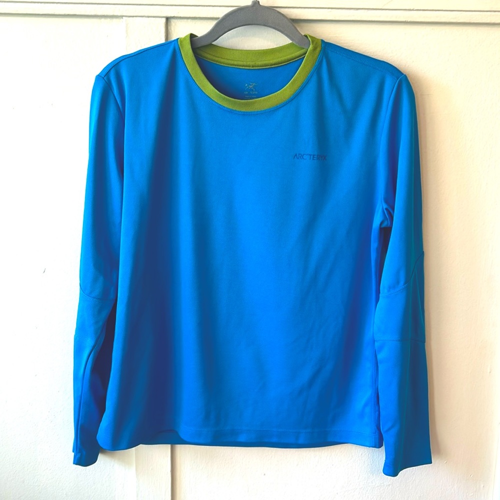 Arc'teryx Blue Long Sleeve Tee with Green Trim